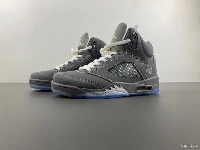 Kick Theory 136027-005 Retro Air Wolf Jordan 5 Grey 0630